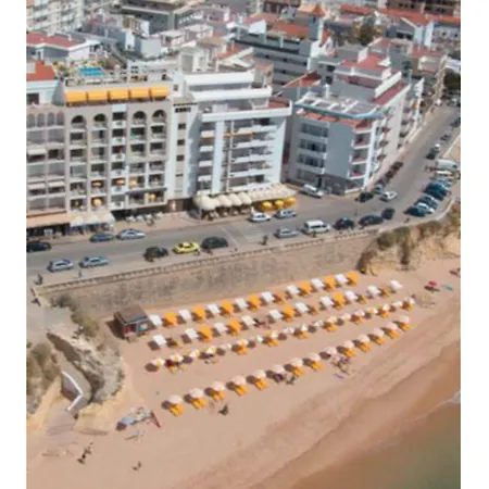 Algar Apartment *