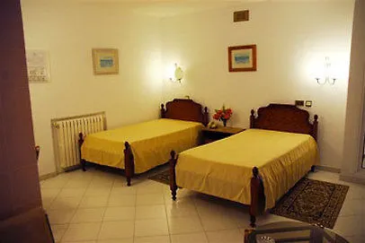 Algar 3* Armação de Pêra